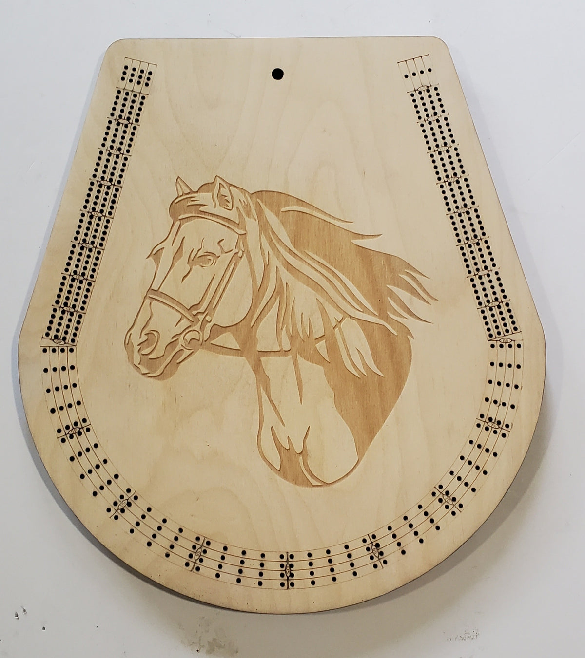 Horseshoe Cribbage Board