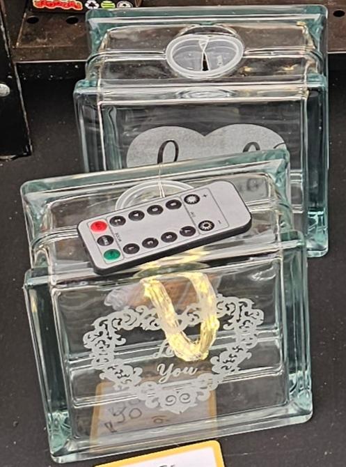 laser engraved cut glass lighted blocks